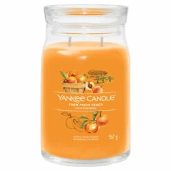 Yankee Candle Farm Fresh Peach Signature Large Jar Candle
