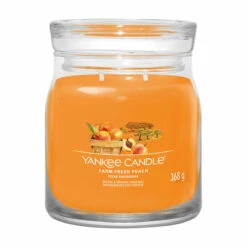 Yankee Candle Farm Fresh Peach Signature Medium Jar Candle