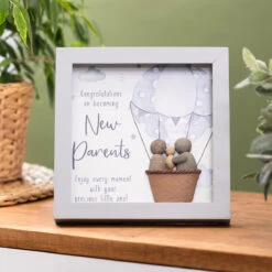 Langs ‘New Parents’ Pebble Wooden Plaque