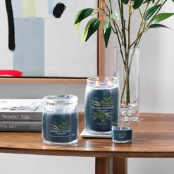 Yankee Candle Bayside Cedar Signature Medium Jar Candle 9 Yankee Candle Bayside Cedar Signature Medium Jar Candle -Water Bottle Store bayside cedar signature collection lifestyle 1 1