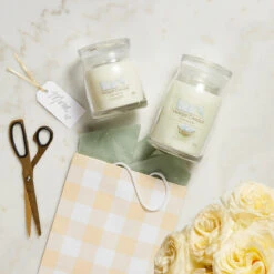 Yankee Candle Clean Cotton Signature Medium Jar Candle 8 Yankee Candle Clean Cotton Signature Medium Jar Candle -Water Bottle Store clean cotton signature collection lifestyle 2 1