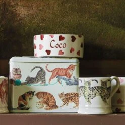 Emma Bridgewater Rectangular Cat Treat Tin 5 Emma Bridgewater Rectangular Cat Treat Tin -Water Bottle Store elite emma bridgewater cat3107 rectangular cats treat tin lifestyle
