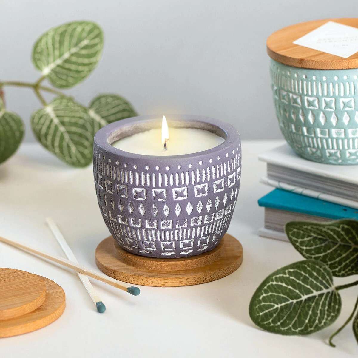 Paddywax Sonora 85g Wildflowers & Birch Concrete Soy Candle 2 Paddywax Sonora 85g Wildflowers & Birch Concrete Soy Candle - Image 2