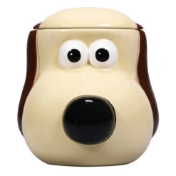 Wallace & Gromit– Gromit Shaped Cookie Jar -Water Bottle Store plntaa05 wallace gromit gromit shaped cookie jar 1 1
