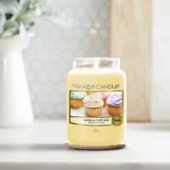 Yankee Candle Vanilla Cupcake Large Jar Candle -Water Bottle Store vanilla cupcake large jar 2