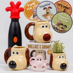 Wallace & Gromit– Gromit Shaped Mug -Water Bottle Store wallace and gromit range shot