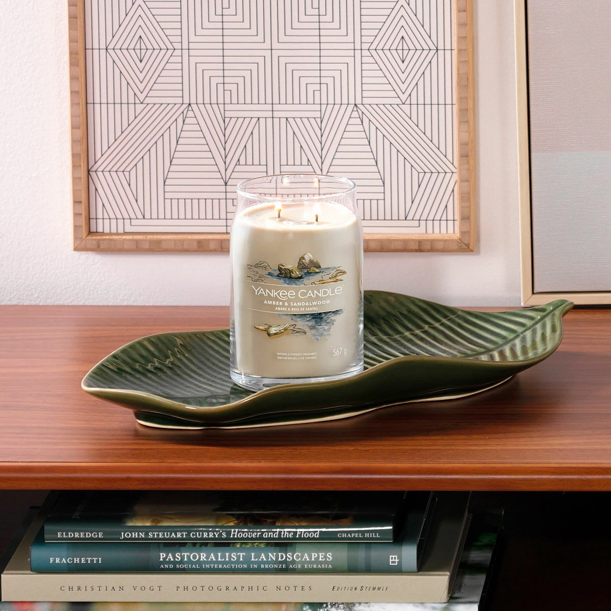 Yankee Candle Amber & Sandalwood Signature Large Jar Candle 3 Yankee Candle Amber & Sandalwood Signature Large Jar Candle - Image 3