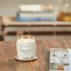 Yankee Candle Clean Cotton Signature Medium Jar Candle 7 Yankee Candle Clean Cotton Signature Medium Jar Candle -Water Bottle Store yankee candle 1630645e clean cotton signature medium jar candle lifestyle 1