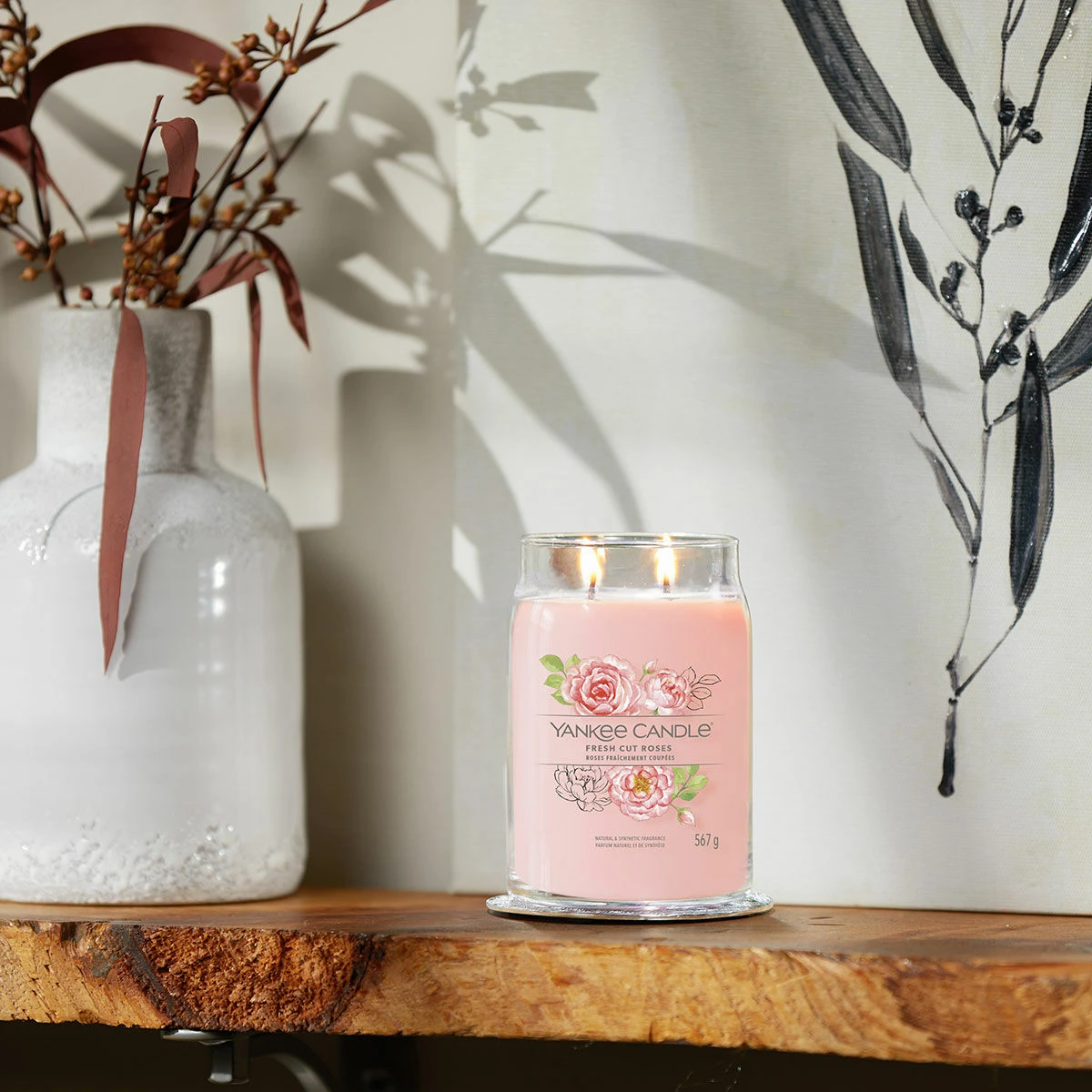 Yankee Candle Fresh Cut Roses Signature Large Jar Candle 3 Yankee Candle Fresh Cut Roses Signature Large Jar Candle - Image 3