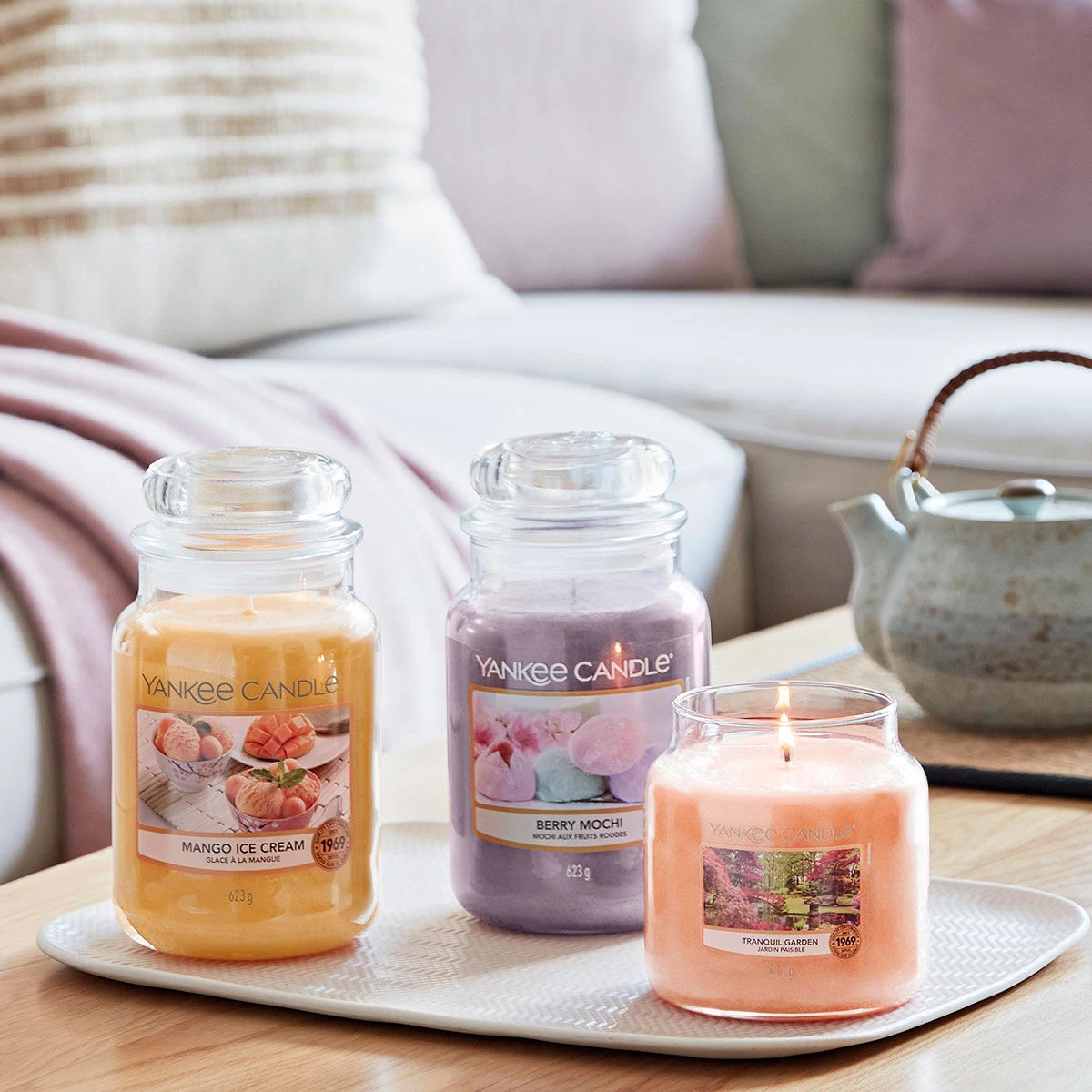 Yankee Candle Berry Mochi Large Jar Candle 4 Yankee Candle Berry Mochi Large Jar Candle - Image 4